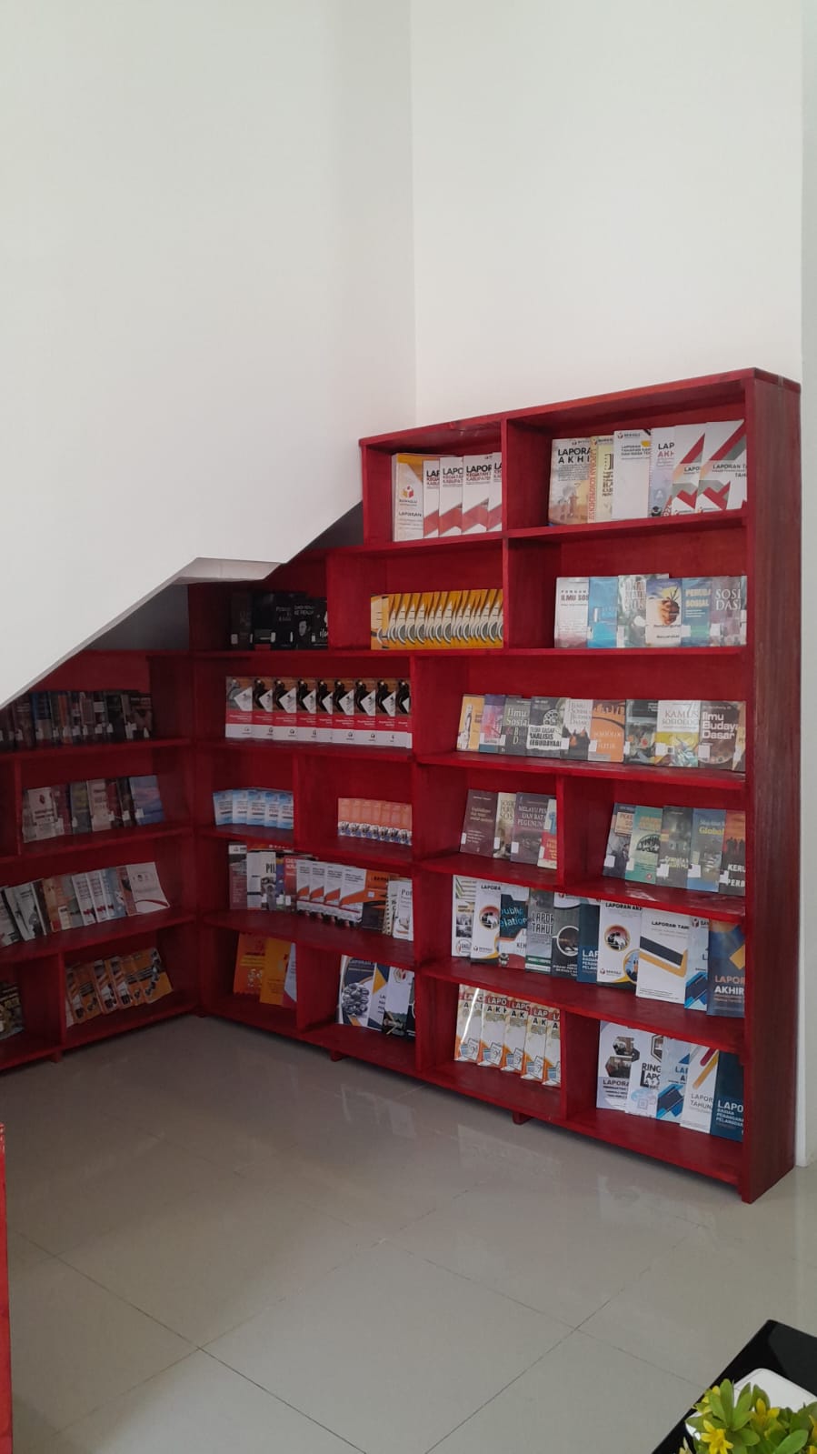 Lembaga Adat Melayu (LAM) Lingga Usulkan Nama “Perpustakaan Mini Encik Puan Haji Fatimah” untuk Bawaslu Kabupaten Lingga